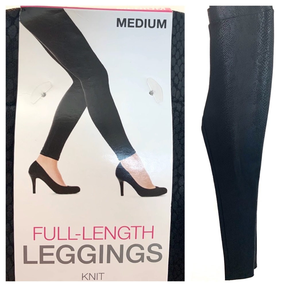 NWT Snake skin black pattern leggings